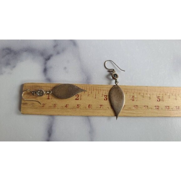 925 Leaf Dangling Topaz Pierced Earrings - Picture 7 of 10